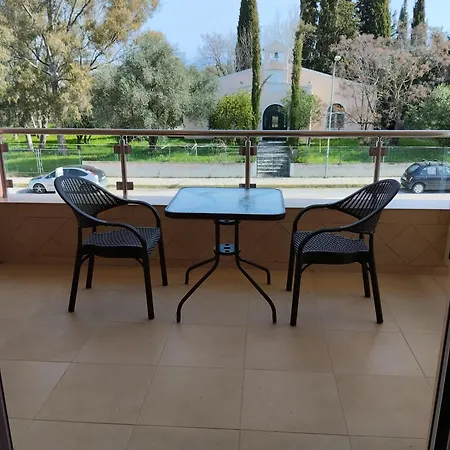 Tzafi's 2 Apartment *
